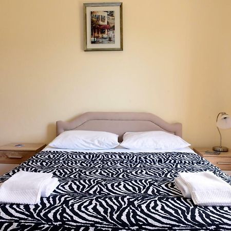 Sobe Tivat Hotell Exteriör bild