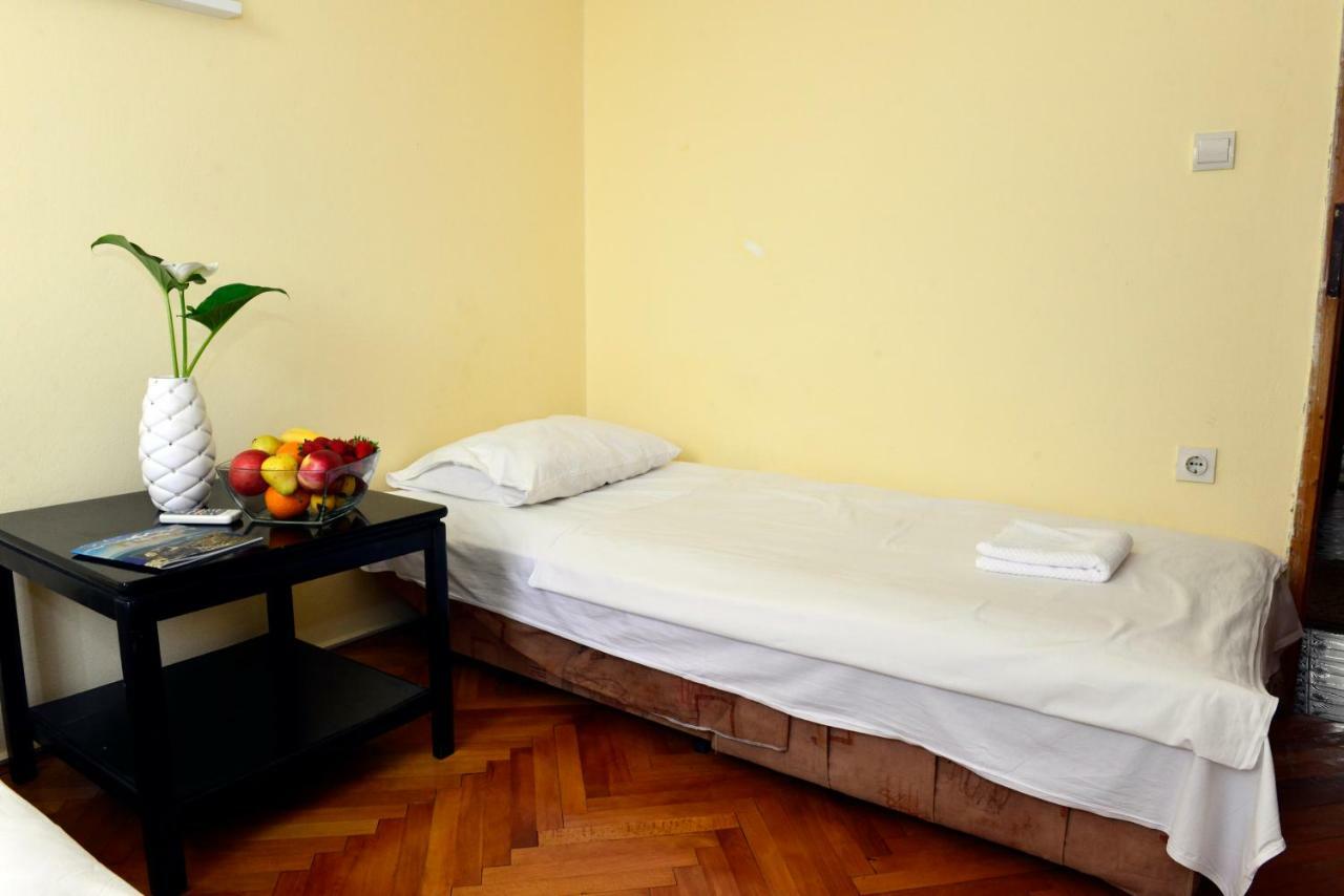 Sobe Tivat Hotell Exteriör bild